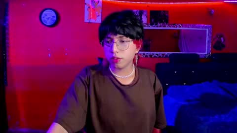 Angel  online show from March 7, 1:09 am