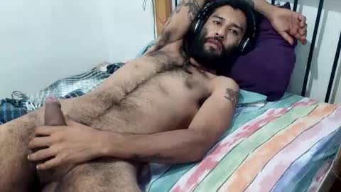 angelo2893 online show from October 18, 2:32 pm