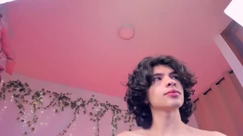 Angel online show from February 16, 6:06 pm