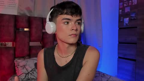 Angelo I work from home this is my room  online show from February 8, 5:40 am