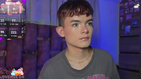 Angelo I work from home this is my room  online show from March 11, 7:57 am