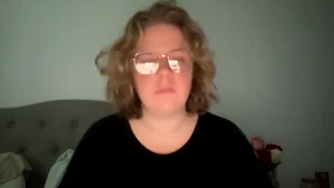 Snapshot of angeloflight273360 chatting on February 19, 9:03 pm Angel of Light online show from February 19, 9:03 pm