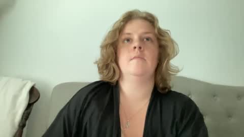 Snapshot of angeloflight273360 chatting on September 11, 6:31 pm Angel of Light online show from September 11, 6:31 pm