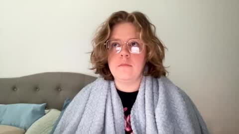 Snapshot of angeloflight273360 chatting on February 26, 2:38 pm Angel of Light online show from February 26, 2:38 pm