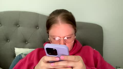 Snapshot of angeloflight273360 chatting on March 11, 6:41 pm Angel of Light online show from March 11, 6:41 pm