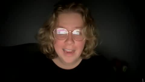 Snapshot of angeloflight273360 chatting on February 20, 12:08 am Angel of Light online show from February 20, 12:08 am