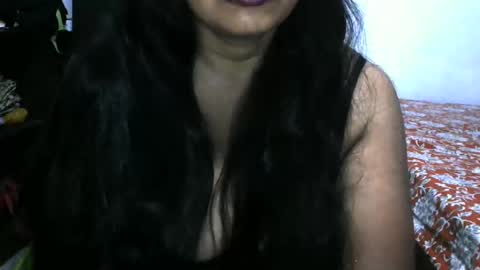 angelpriya555 online show from December 3, 6:11 pm