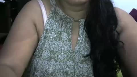 angelpriya555 online show from October 5, 6:48 pm