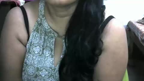 angelpriya555 online show from September 29, 7:46 pm