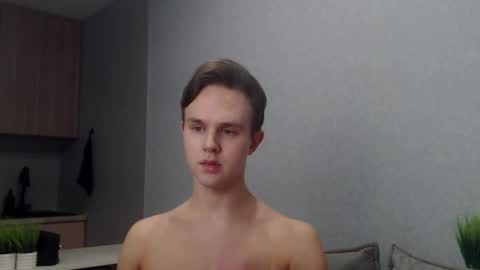 Angel online show from April 4, 12:34 pm