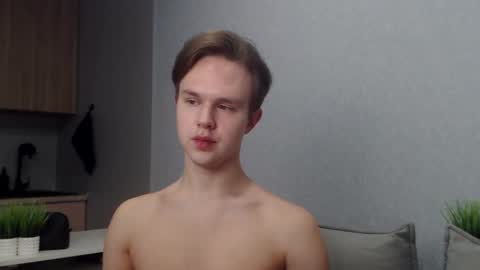 Angel online show from December 19, 9:16 am