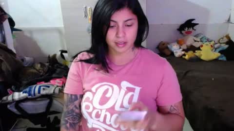 Snapshot of angelswhithe chatting on October 12, 8:10 pm angels online show from October 12, 8:10 pm