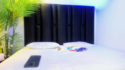 angi_lozano online show from September 26, 12:51 am