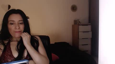 VALENTINA online show from April 1, 5:52 am