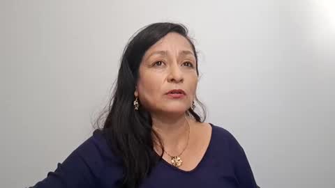 Angie online show from February 15, 6:44 pm