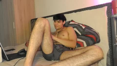 Snapshot of angrydeimos chatting on March 1, 4:47 am Deimos online show from March 1, 4:47 am