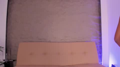 Snapshot of angy_avila chatting on October 15, 11:44 am angy_avila online show from October 15, 11:44 am