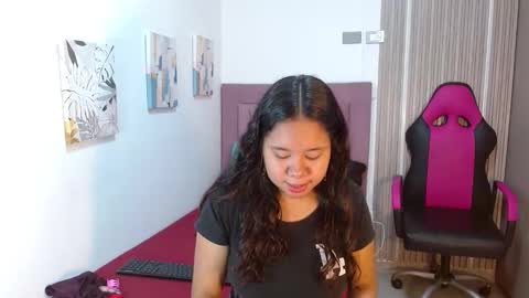 Angie online show from October 20, 12:10 pm