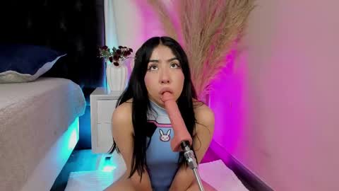 Snapshot of aniie_west chatting on September 12, 1:46 pm aniie_west online show from September 12, 1:46 pm