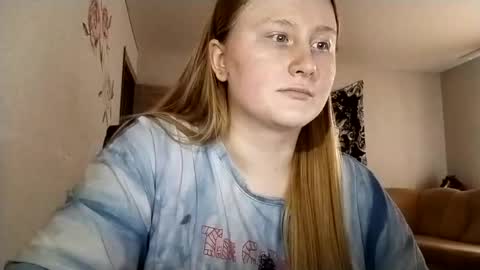 Snapshot of anika_lipps chatting on September 18, 1:26 pm Anika online show from September 18, 1:26 pm