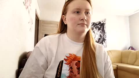 Snapshot of anika_lipps chatting on September 21, 2:10 pm Anika online show from September 21, 2:10 pm