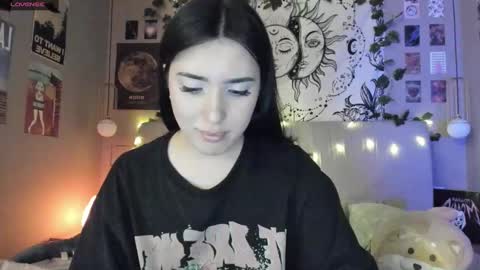 Snapshot of anisa_sweet chatting on January 17, 5:19 pm Anisa Moan from LovenseWet from Tip MenuOpen for Private online show from January 17, 5:19 pm