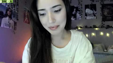 Snapshot of anisa_sweet chatting on September 22, 5:11 am Anisa Moan from LovenseWet from Tip MenuOpen for Private online show from September 22, 5:11 am