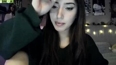 Snapshot of anisa_sweet chatting on September 17, 5:22 am Anisa Moan from LovenseWet from Tip MenuOpen for Private online show from September 17, 5:22 am