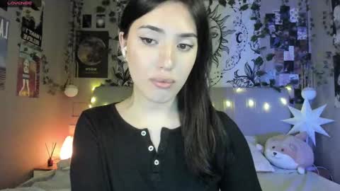 Snapshot of anisa_sweet chatting on March 8, 11:39 pm Anisa Moan from LovenseWet from Tip MenuOpen for Private online show from March 8, 11:39 pm