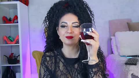 anissia teaser online show from October 22, 6:05 am