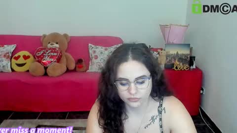 AnissyaX online show from March 6, 7:29 am