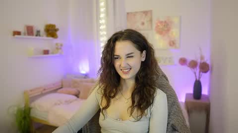 Anita Grey online show from November 10, 8:22 pm