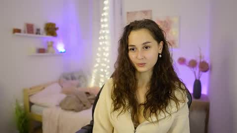 Anita Grey online show from September 27, 7:00 pm