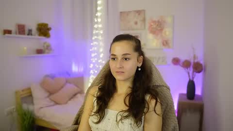 Anita Grey online show from October 14, 6:55 pm