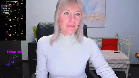 Anita online show from November 11, 6:37 am