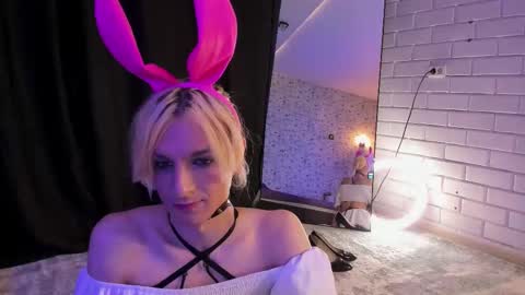 Angel online show from September 14, 11:44 am