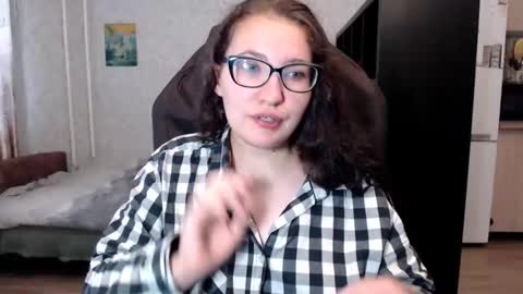 Snapshot of ankey_rayah chatting on September 12, 4:25 am Nameless online show from September 12, 4:25 am
