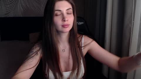 mary online show from December 30, 7:11 pm