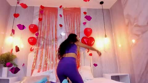 Ana  online show from February 15, 11:42 am