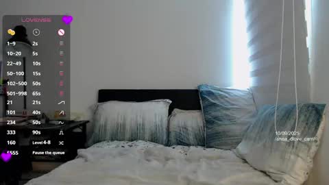 Snapshot of anna_dlove_cam chatting on September 10, 3:46 pm Anna online show from September 10, 3:46 pm