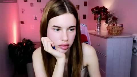 Anna online show from March 28, 8:43 pm