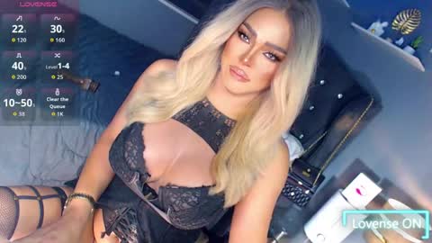 Miss Anna online show from March 24, 10:05 pm