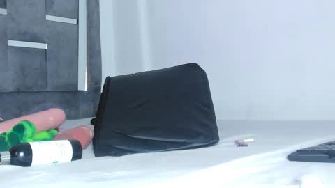 Snapshot of anna_sex_m chatting on September 23, 11:26 am anna_sex_m online show from September 23, 11:26 am