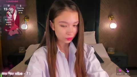 Snapshot of anna_way chatting on October 5, 1:25 am Anna GMT 2 Mon-Wed Sat 0300am-0900am Thu 1100AM-300PM online show from October 5, 1:25 am