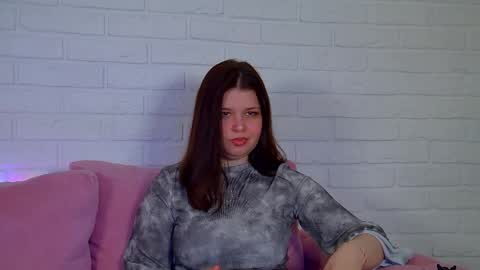 AnnaBanksy online show from April 30, 4:28 am
