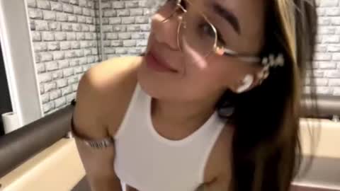 Sarah online show from October 2, 6:39 pm