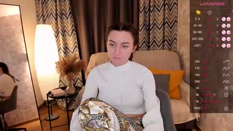 Anna online show from March 4, 5:32 am