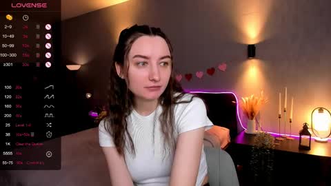 Anna online show from April 9, 2:15 am