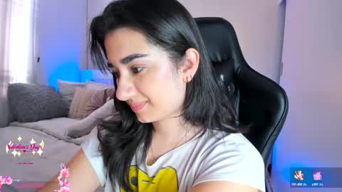 Snapshot of annadu011 chatting on February 14, 5:36 pm Annadu011 online show from February 14, 5:36 pm