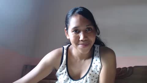 Snapshot of annahhotgirl chatting on February 17, 12:38 pm annahhotgirl online show from February 17, 12:38 pm